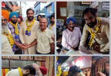 आम आदमी पार्टी के किसान विंग प्रदेश अध्यक्ष अनिंदर सिंह नॉटी ने अपने साथियों के साथ पांवटा साहब के मुख्य बाजार में जाकर आम आदमी पार्टी के लिए समर्थन मांगा।