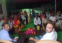 भूंगरनी पंचायत के छोर पर भाजपा के वरिष्ठ नेता मदन मोहन शर्मा का जनसंपर्क अभियान