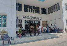 हिमाचल इंस्टिट्यूट ऑफ़ डेंटल कॉलेज मे दूसरे पक्ष को मिली एंट्री