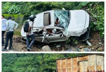 ट्राले वह कार की टक्कर में ट्राले के कंडक्टर की ट्राली के नीचे आने मौत