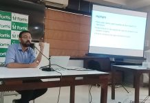 अंडकोश में ट्यूमर के कारण चुनौतिपूर्ण जिंदगी व्यतीत कर रहे 39 वर्षीय व्यक्ति का सफल इलाज निजी अंगों में ट्यूमर से निदान के लिए रोबोटिक सर्जरी सुरक्षित विकल्पः डा. रोहित डढवाल