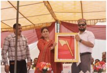 होली मेले के विशाल दंगल में पहुंचे एसडीएम गुंजित सिंह चीमा, विजेताओं को किया सम्मानित