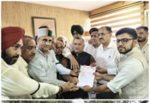पांवटा साहिब में कांग्रेस की रैली में कई स्थानीय नेता नदारद, खुद को कट्टर कांग्रेसी कहने वाले नेताओं की गैरमौजूदगी बनी चर्चा का विषय